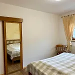 Seyrling Frajo Apartment