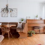 Seyrling Frajo Apartman *